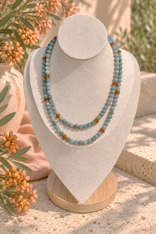 Collar de Aventurina y pequeñas cuentas de vidrio artesanal