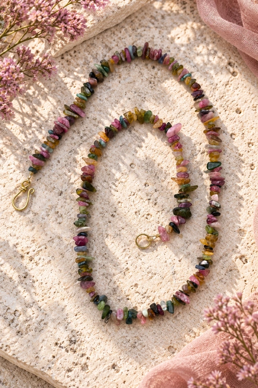 collar-de-chips-de-piedras-de-turmalina-multicolor Collar de chips de piedras de Turmalina multicolor