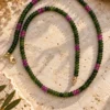Collar de piedras de Aventurinas verde y rosa rubí