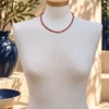 Collar de piedras de Cornalina y detalles en dorado