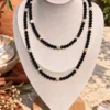 Collar de Turmalina negra y perlas de río de Nácar