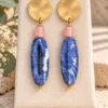 Pendientes de Sodalita y detalles de vidrio artesanal