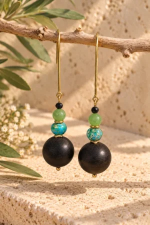 pendientes-de-ebano-jade-y-pequena-espinela-negra Pendientes de Ébano, Jade y pequeña Espinela negra